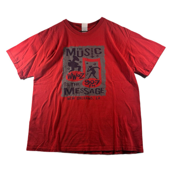 VIntage Y2K Music Festival New Orleans Graphic T Shirt Red (Large)