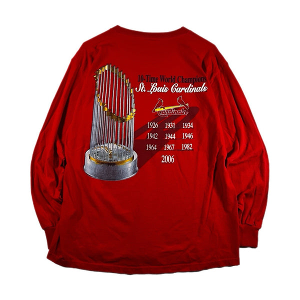Vintage St Louis Cardinals World Series Trophy Long-Sleeve T-Shirt Red (Large)
